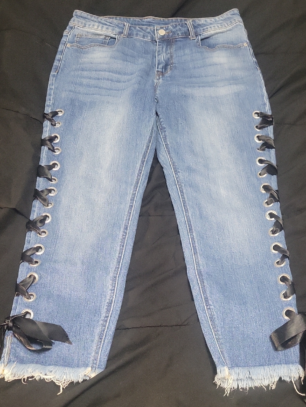 For The Republic Denim Size 32 With Black Ribbon Tie Up The Sides